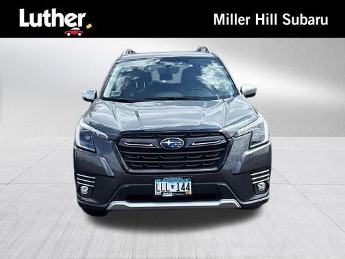 Magnetite Gray Metallic 2024 Subaru Forester Touring