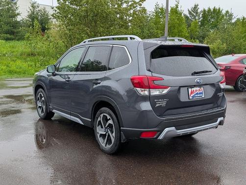 Magnetite Gray Metallic 2024 Subaru Forester Touring