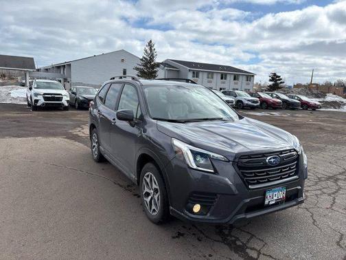 Magnetite Gray Metallic 2023 Subaru Forester Premium