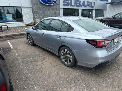 Ice Silver Metallic 2024 Subaru Legacy Limited