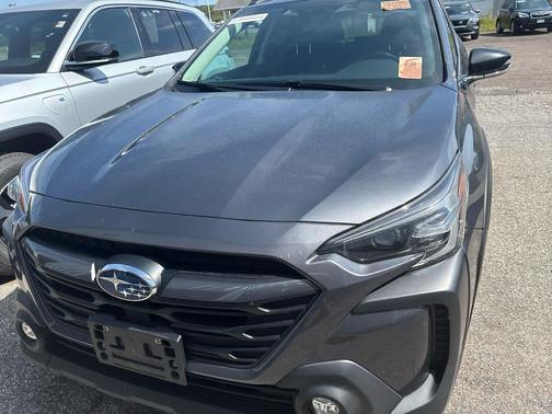 Magnetite Gray Metallic 2023 Subaru Outback Premium