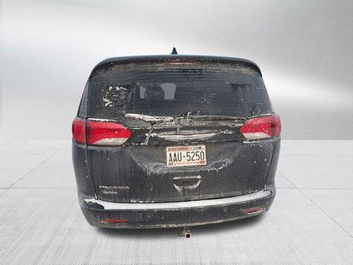 2017 Chrysler Pacifica LX