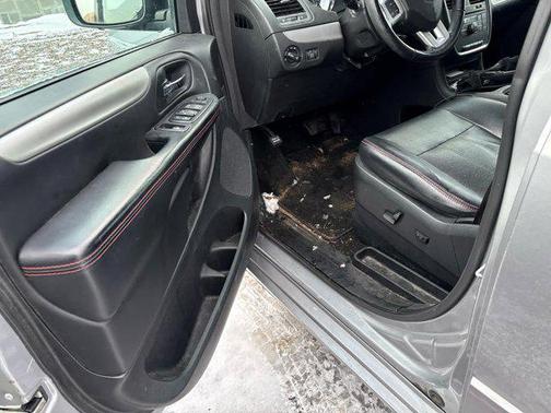 2016 Dodge Grand Caravan R/T