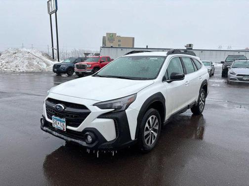 2025 Subaru Outback Base