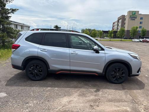 Ice Silver Metallic 2023 Subaru Forester Sport