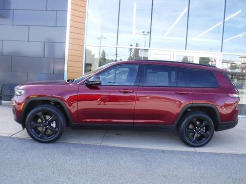 2023 Jeep Grand Cherokee L Altitude 4x4