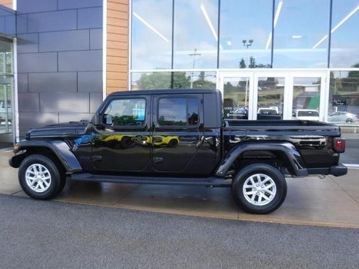 2023 Jeep Gladiator Sport S 4x4