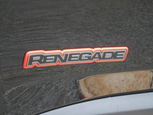 2023 Jeep Renegade Trailhawk