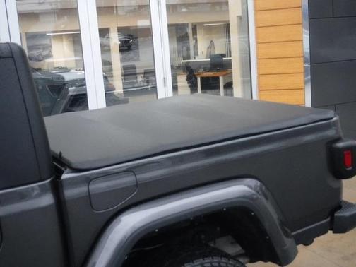 2022 Jeep Gladiator Mojave 4x4