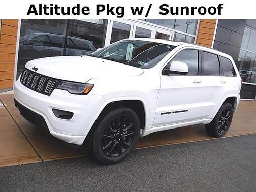 2022 Jeep Grand Cherokee WK Laredo