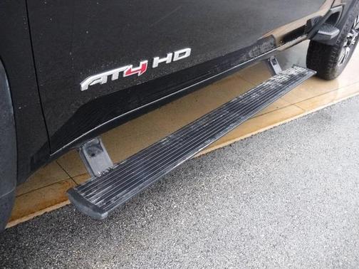2022 GMC Sierra 2500 AT4