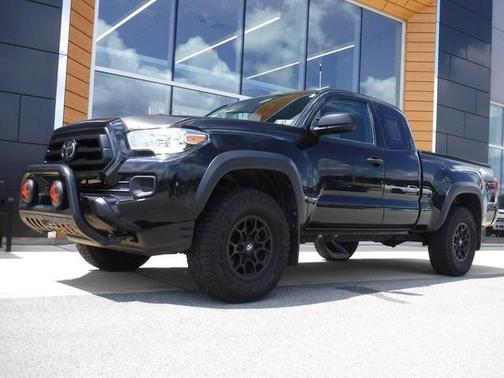 2020 Toyota Tacoma SR