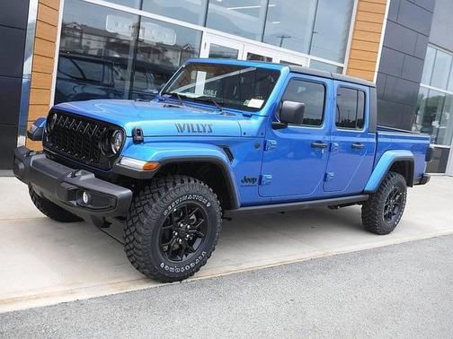 2025 Jeep Gladiator Sport