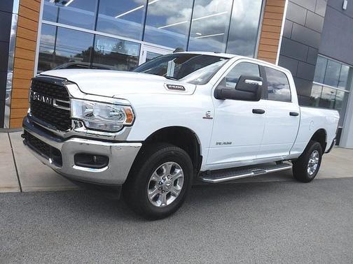 2024 RAM 2500 Big Horn Crew Cab 4x4 64' Box