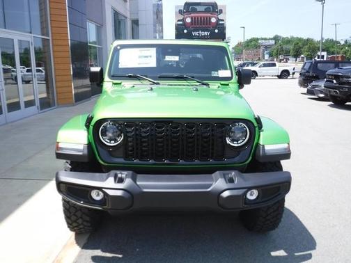 2025 Jeep Gladiator Sport
