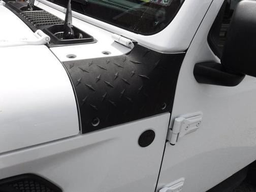 2022 Jeep Wrangler Sport