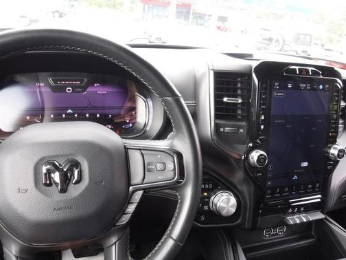 2024 RAM 1500 Limited Crew Cab 4x4 57' Box