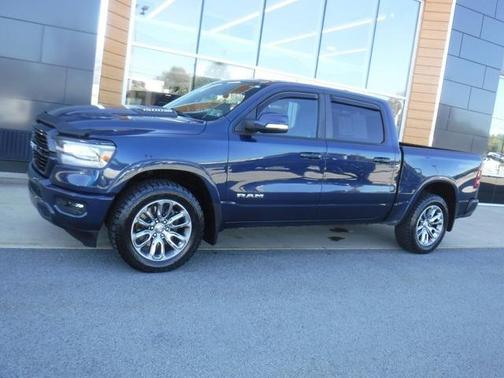 2021 RAM 1500 Laramie Crew Cab 4x4 57' Box