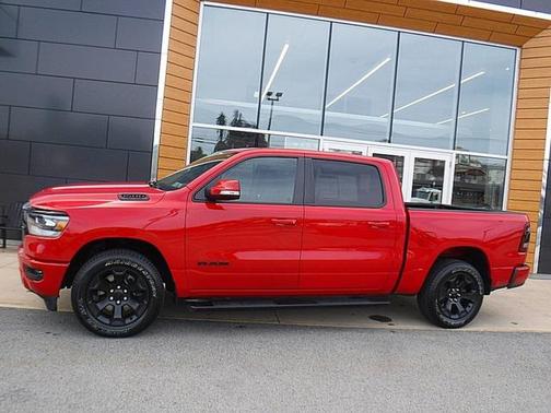 2020 RAM 1500 Big Horn Crew Cab 4x4 57' Box