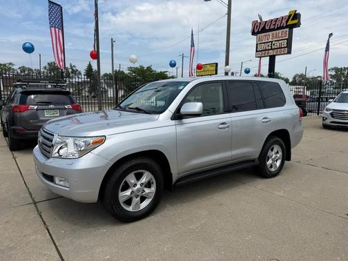 Silver 2011 Toyota Land Cruiser Base