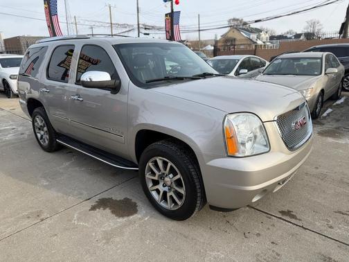 2009 GMC Yukon Denali