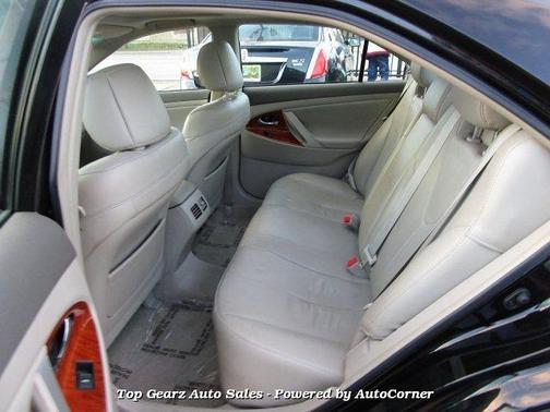 2010 Toyota Camry XLE for sale in Detroit, MI - image 13