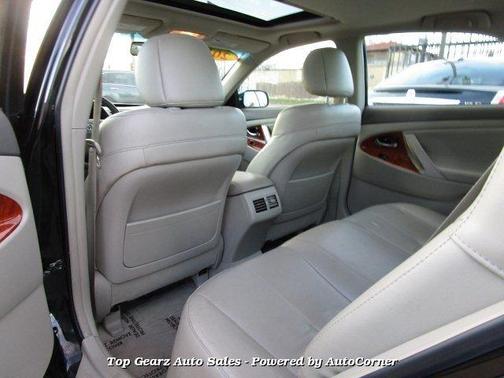 2010 Toyota Camry XLE for sale in Detroit, MI - image 16