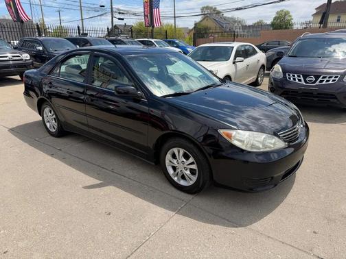 Black 2006 Toyota Camry LE V6