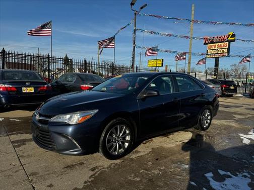 2016 Toyota Camry XLE