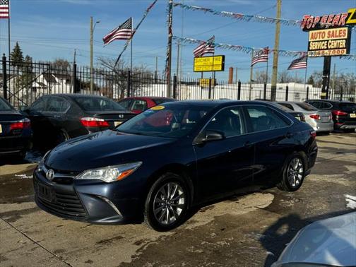2016 Toyota Camry XLE