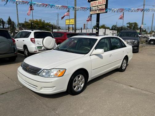 2002 Toyota Avalon XL