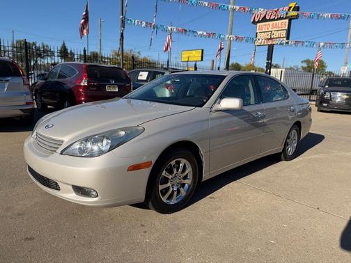 2004 Lexus ES 330 Base