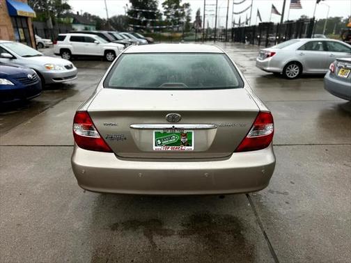 2003 Toyota Camry XLE