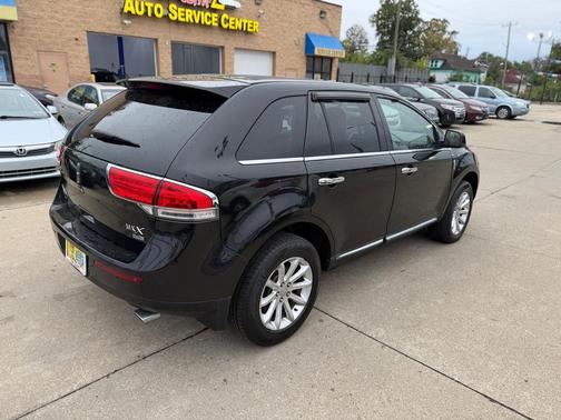 2011 Lincoln MKX Base