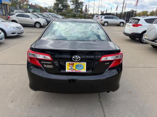 2012 Toyota Camry LE