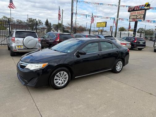 2012 Toyota Camry LE