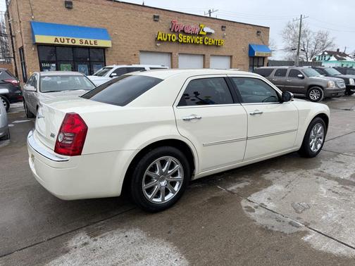 2010 Chrysler 300 Limited