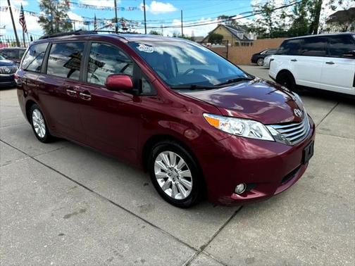 2011 Toyota Sienna XLE Limited