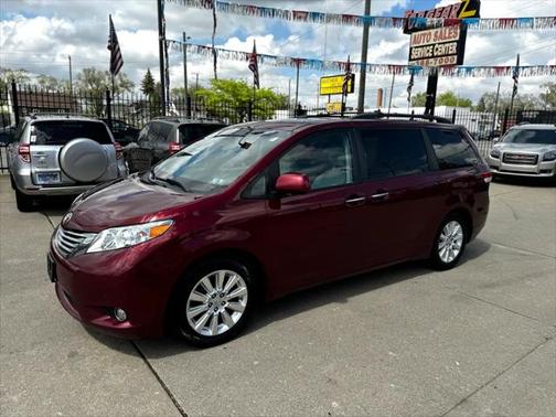 2011 Toyota Sienna XLE Limited