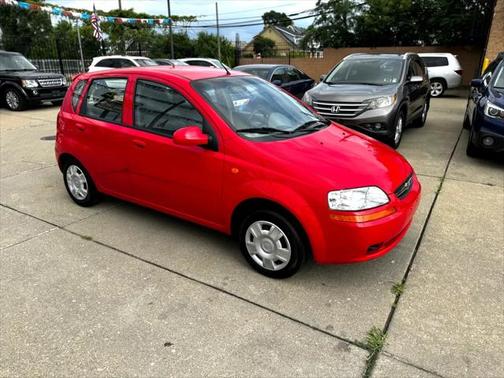 2004 Chevrolet Aveo Base