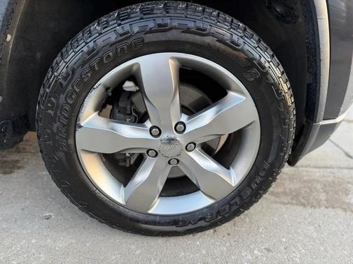 2011 Jeep Grand Cherokee Overland