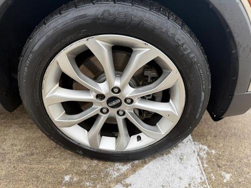 2015 Lincoln MKC Base