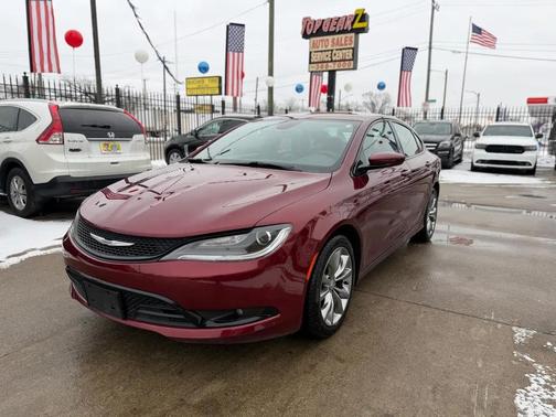 2015 Chrysler 200 S