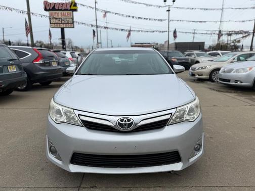 2012 Toyota Camry XLE