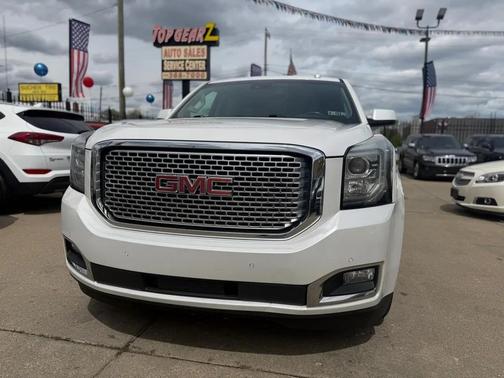 Pearl White 2016 GMC Yukon XL Denali
