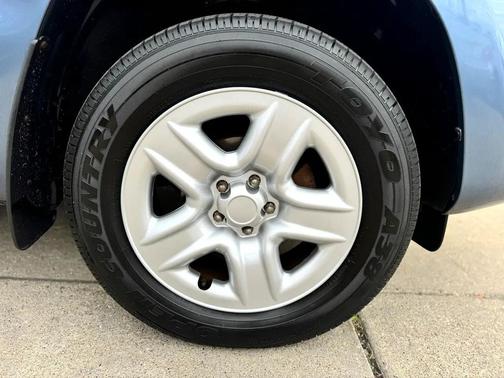 2011 Toyota RAV4 Base