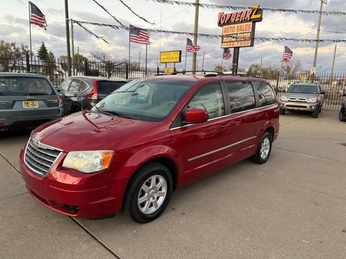 2010 Chrysler Town & Country Touring