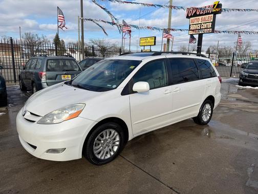 2007 Toyota Sienna XLE