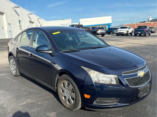 Imperial Blue Metallic 2011 Chevrolet Cruze 1LT