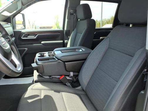 Sterling 2025 GMC Sierra 2500 SLE